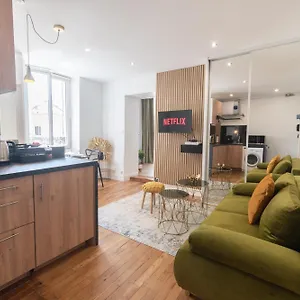 Parisian & Chic -15 Min From Paris Center , Ivry-sur-Seine France