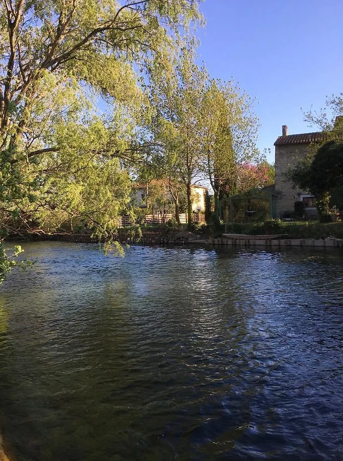 فيلا La 54 Provence LʼIsle-sur-la-Sorgue فرنسا